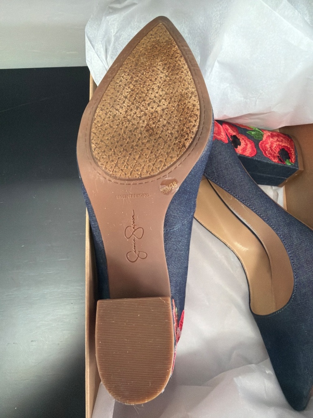 Jessica Simpson Lannah Denim Blue Pointed Toe Pumps Size 8M - Picture 4 of 5